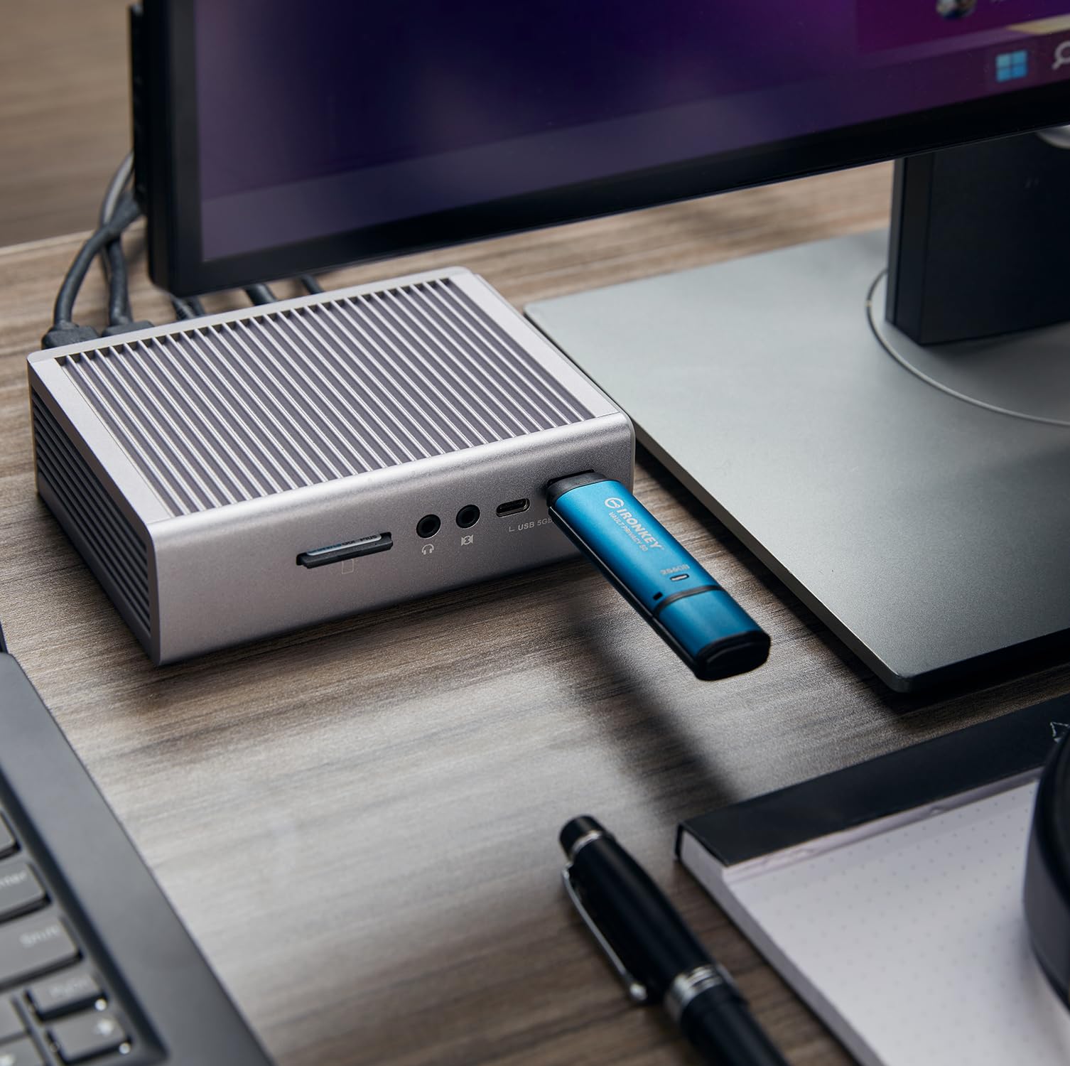 kingston-ironkey-vault-privacy-50-128-go-cl-usb-chiffr-e-aes-256-bits image 6